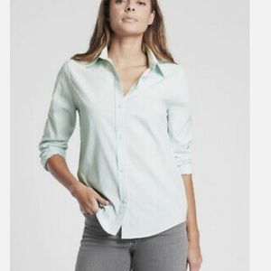 ATHLETA Midtown Shirt Halcyon Blue Size M #657861